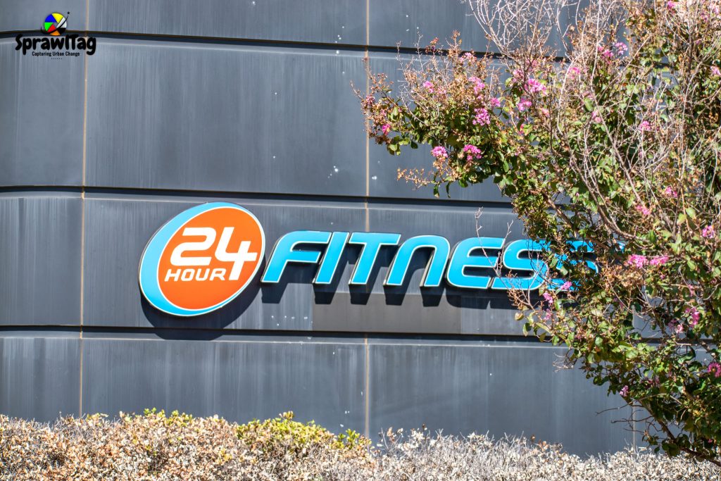 Closed 24hr Fitness In Bedford Texas