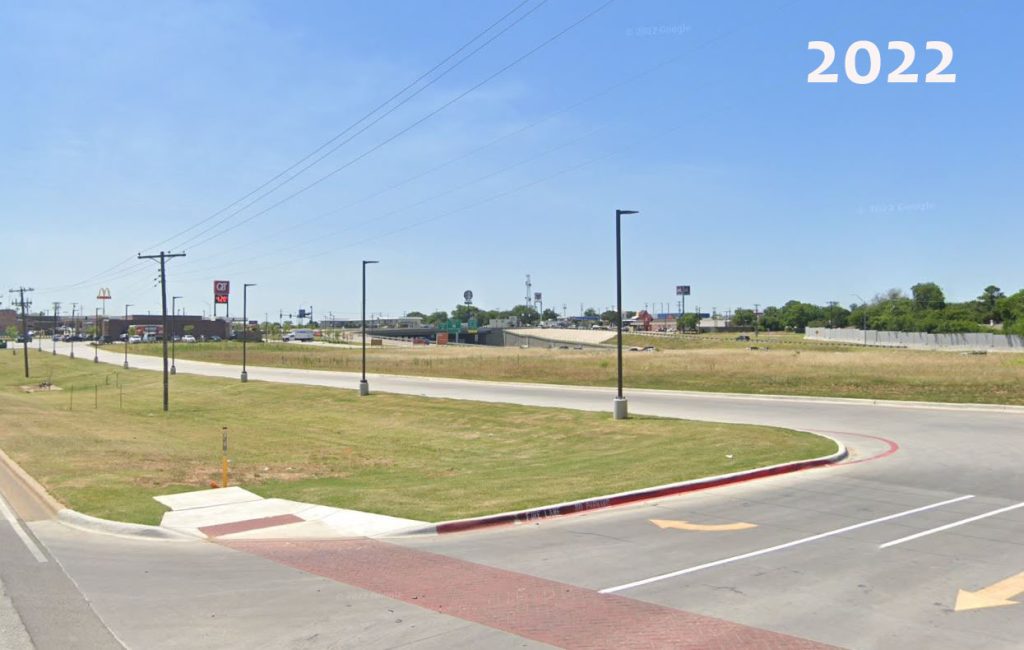 Street View of the Dutch Bros site in 2022. A year before construction.