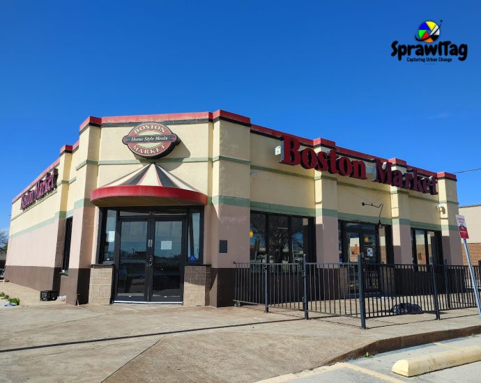 Photo of the closed Boston Market on Belt Line Road in Irving Texas