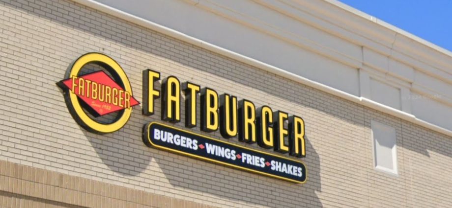 Google Street View image of a Fatburger in Plano Texas.