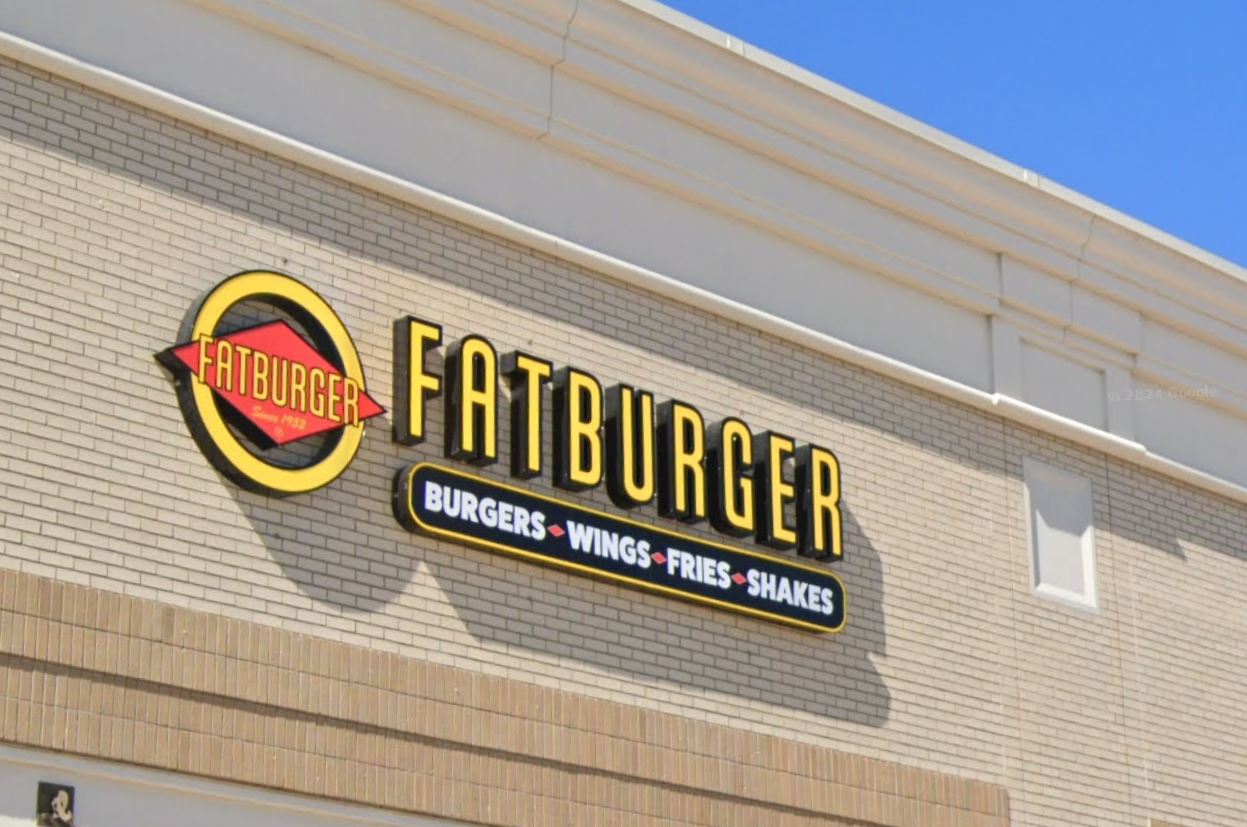 Google Street View image of a Fatburger in Plano Texas.